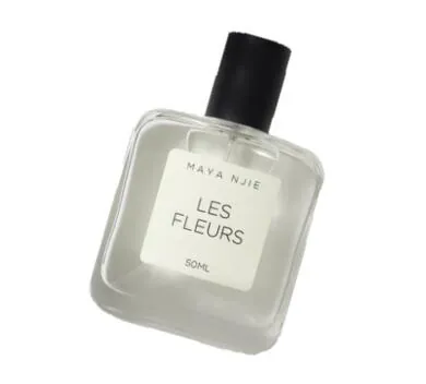 Maya Njie Les Fleurs